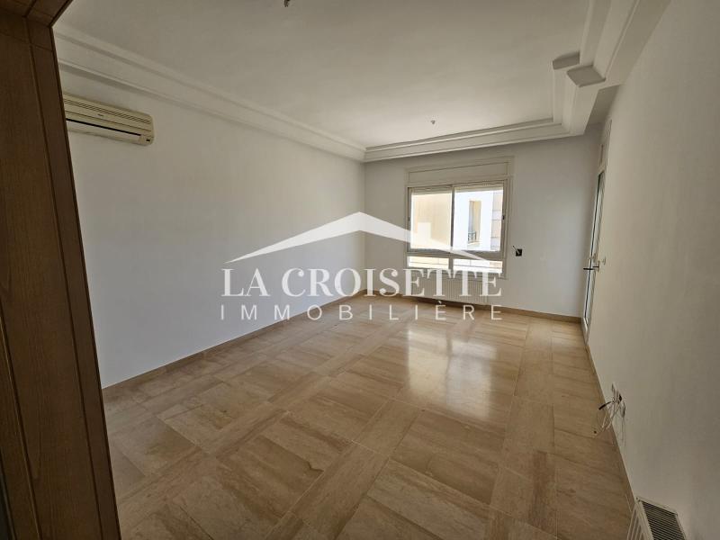 Appartement S+2 à La Soukra 